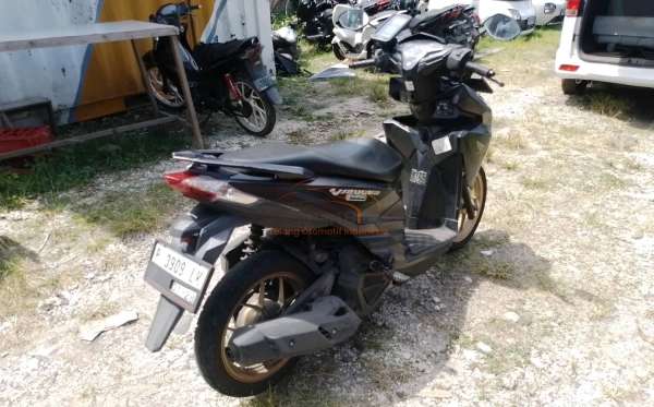 HONDA VARIO 150 SPORTY