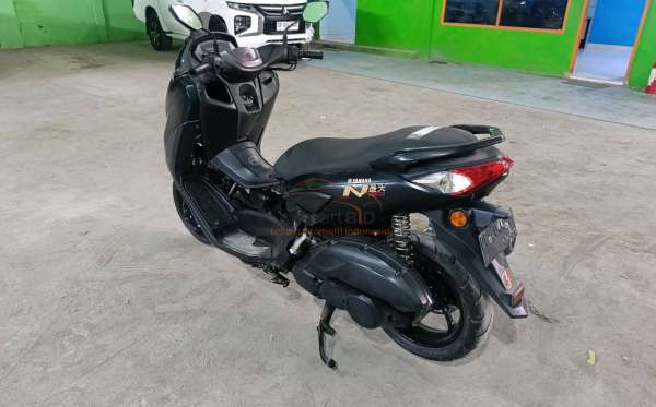 YAMAHA NMAX 155