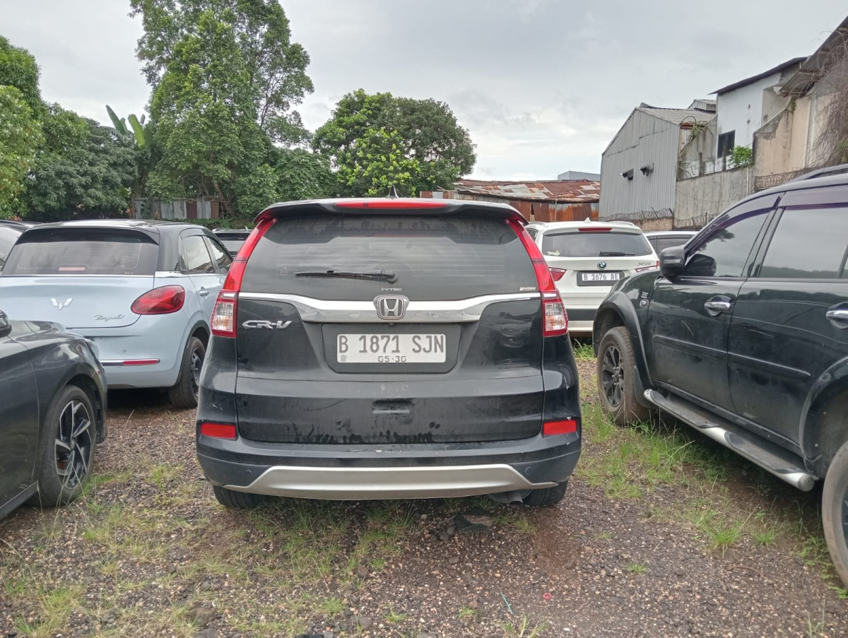 HONDA  CR-V  RM1 2WD 2.0