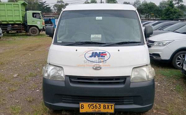 DAIHATSU GRAN MAX BLIND VAN