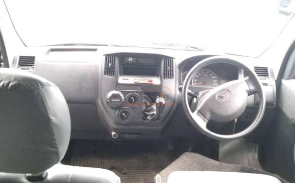 DAIHATSU GRAN MAX