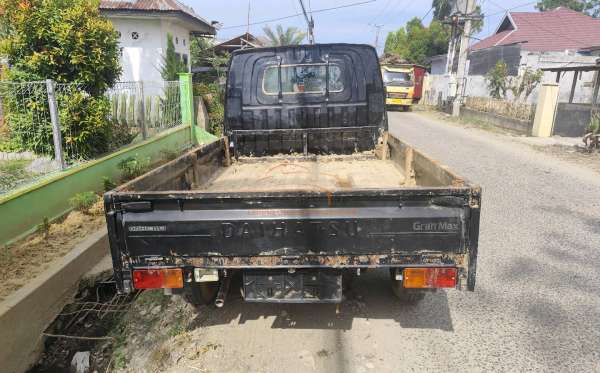 DAIHATSU  GRAN MAX  PICK-UP