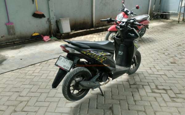 HONDA  BEAT STREET