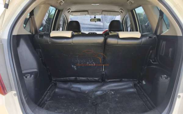 HONDA  JAZZ  GE8 1.5 E