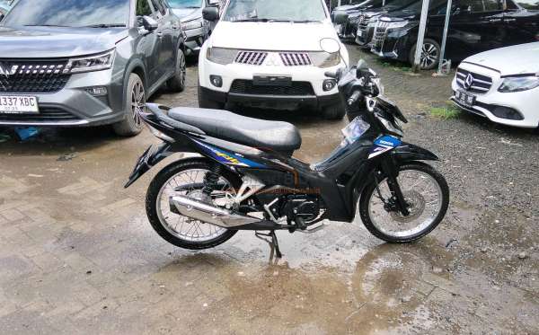 HONDA  REVO FIT