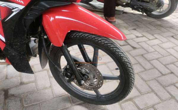 HONDA REVO X