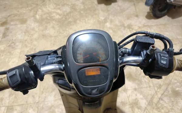HONDA SCOOPY