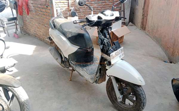 HONDA SCOOPY PRESTIGE