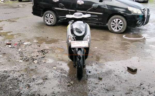 HONDA SCOOPY