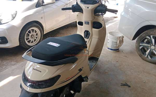 HONDA STYLO