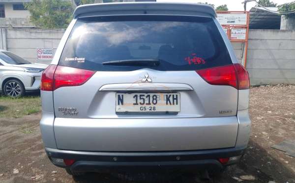 MITSUBISHI PAJERO SPORT 2.5 D EXCEED (4X2)