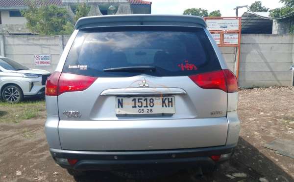 MITSUBISHI PAJERO SPORT 2.5 D EXCEED (4X2)