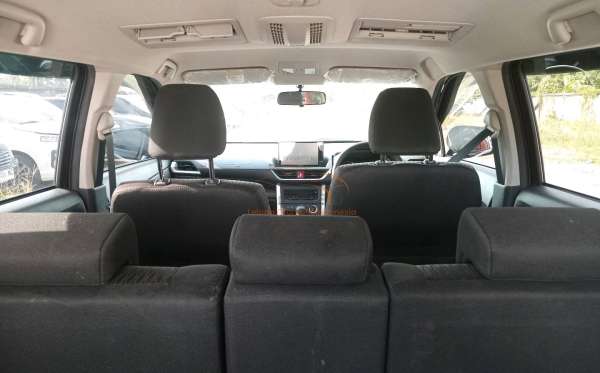 TOYOTA AVANZA 1.5 G