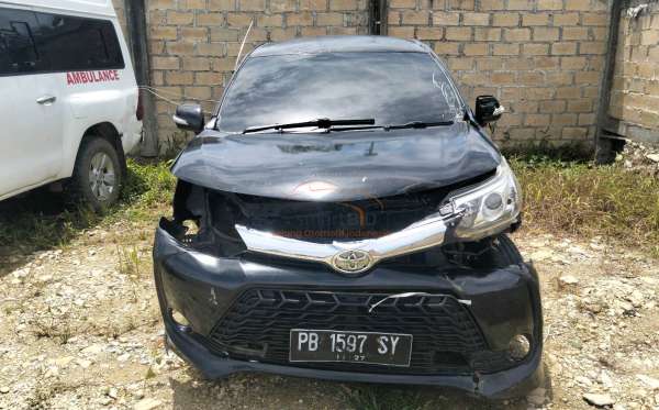 TOYOTA AVANZA