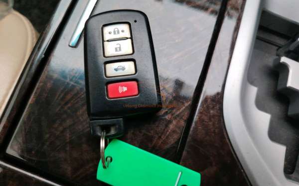 TOYOTA CAMRY 2.5L HYBRID