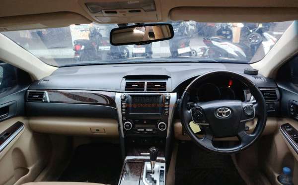 TOYOTA CAMRY 2.5L HYBRID