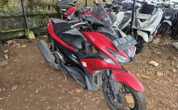 YAMAHA AEROX 155