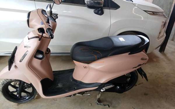 YAMAHA GRAND FILANO 125