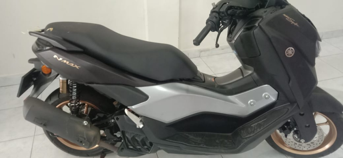 YAMAHA NMAX