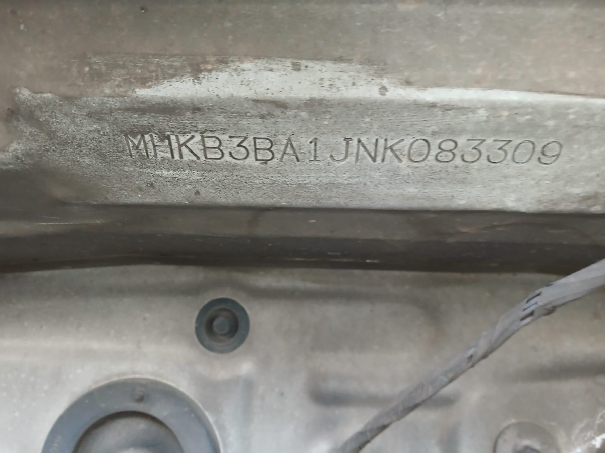 DAIHATSU GRAN MAX  BLIND VAN