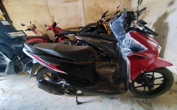 HONDA  BEAT