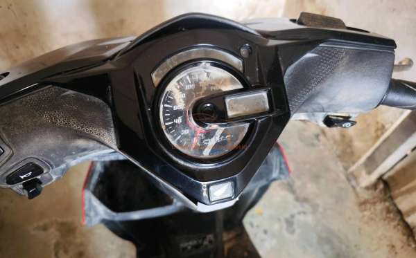 HONDA  BEAT