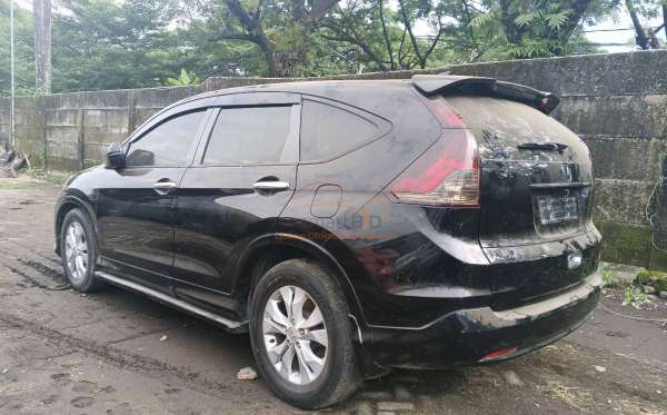 HONDA CR-V RE1 2WD 2.0 A/T