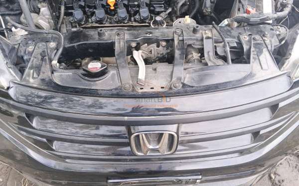 HONDA CR-V RE1 2WD 2.0 A/T