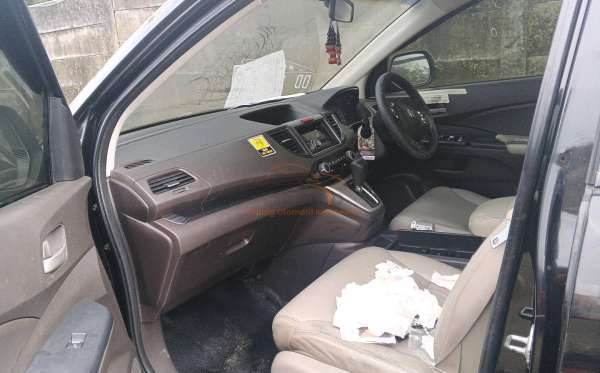 HONDA CR-V RE1 2WD 2.0 A/T