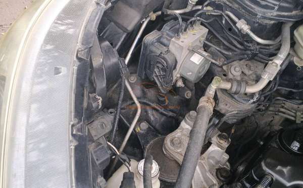 HONDA CR-V RE1 2WD 2.0 A/T