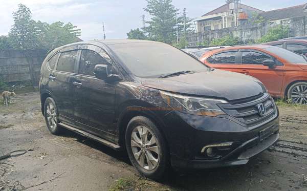 HONDA CR-V RE1 2WD 2.0 A/T