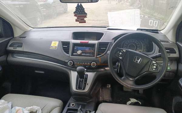 HONDA CR-V RE1 2WD 2.0 A/T
