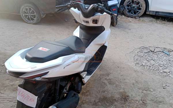 HONDA  PCX 160