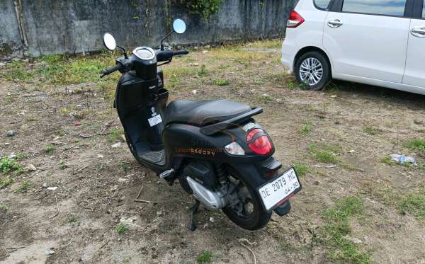 HONDA SCOOPY