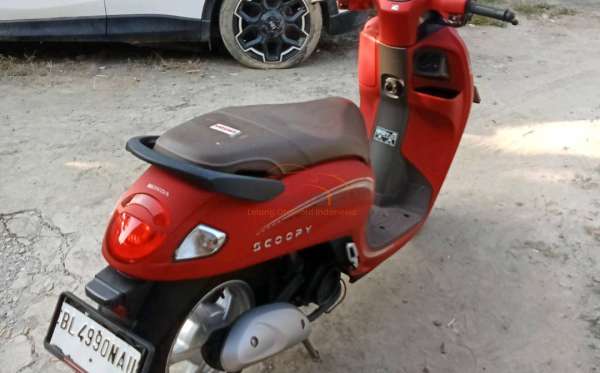 HONDA SCOOPY PRESTIGE