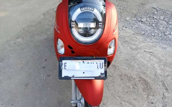 HONDA SCOOPY PRESTIGE