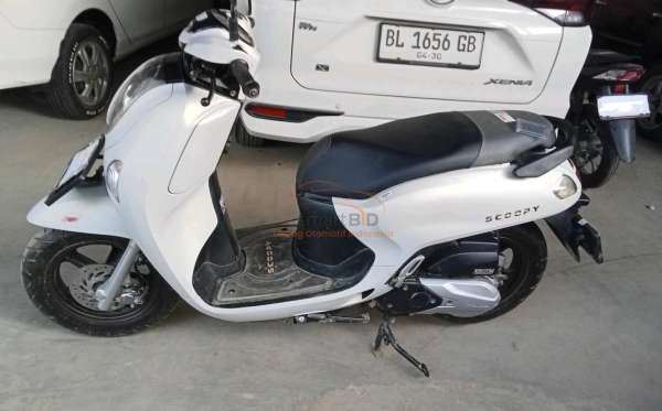 HONDA  SCOOPY