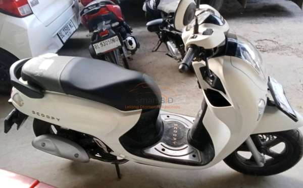HONDA  SCOOPY