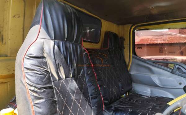 MITSUBISHI  FE  74 HDV