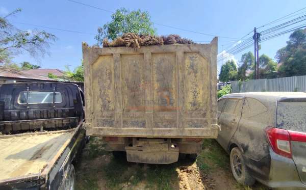 MITSUBISHI  FE  74 HDV