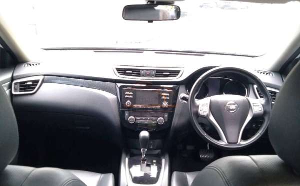 NISSAN X TRAIL 2.5