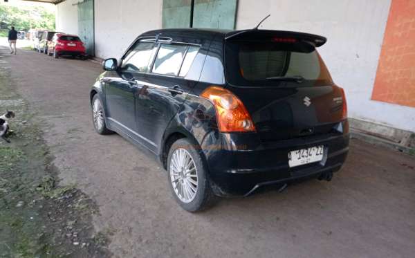 SUZUKI SWIFT GT