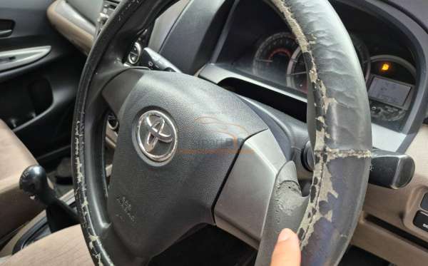 TOYOTA  AVANZA  1.3 G