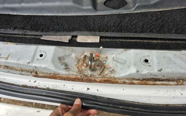 TOYOTA  AVANZA  1.3 G