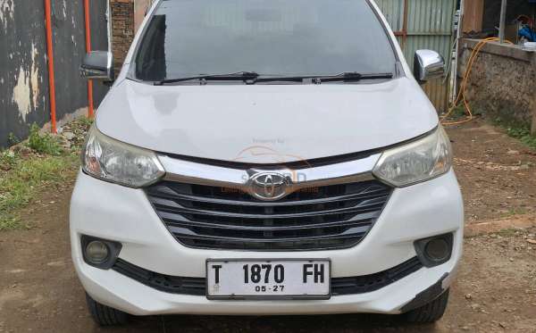 TOYOTA  AVANZA  1.3 G