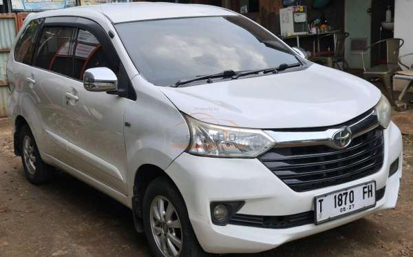 TOYOTA  AVANZA  1.3 G