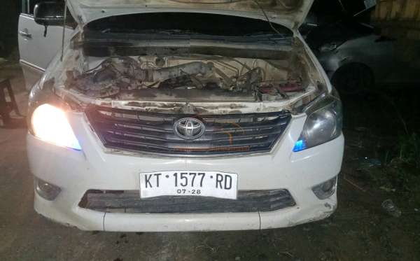 TOYOTA INNOVA