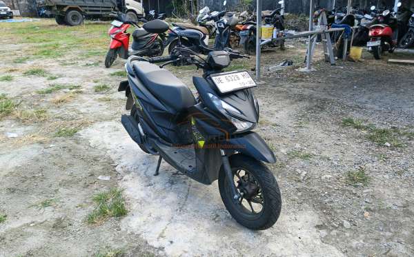 HONDA  BEAT STREET