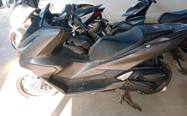 HONDA  PCX 160