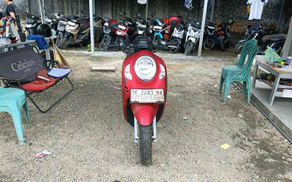 HONDA SCOOPY